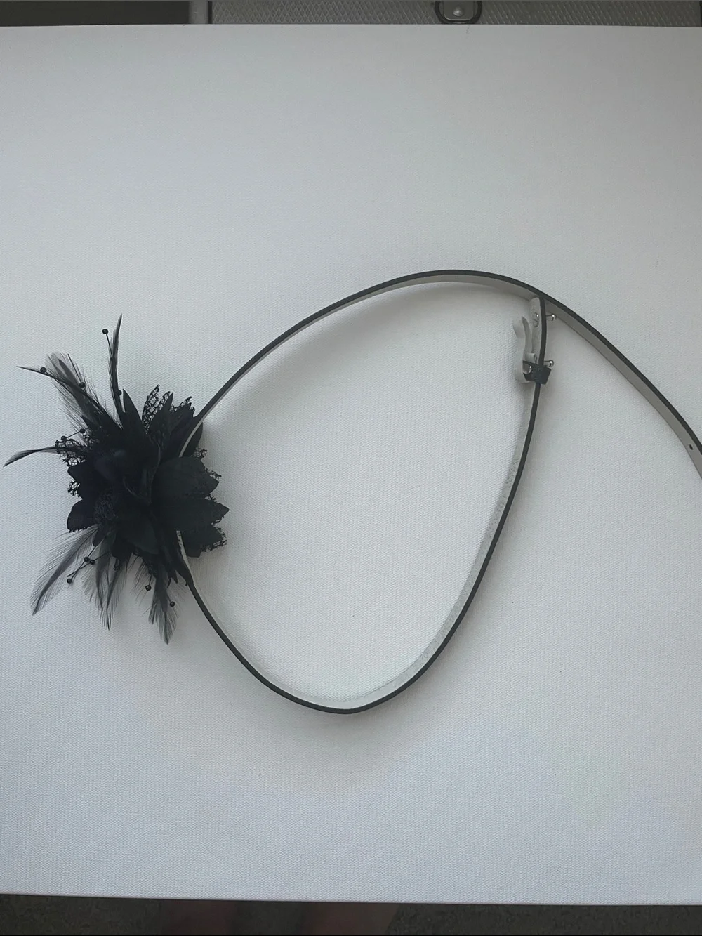 Black Feather Flower Belt